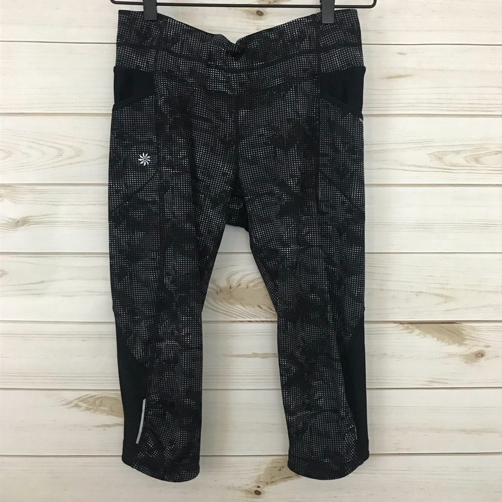 Athleta Black/White dot print crop Pants, size S